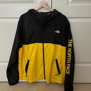 The North Face Windbreaker / Mens Large